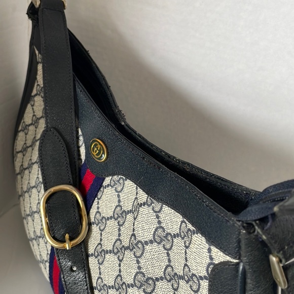 Authentic Gucci Sherry Line GG Canvas navy/red Shoulder Bag. - Picture 14 of 15